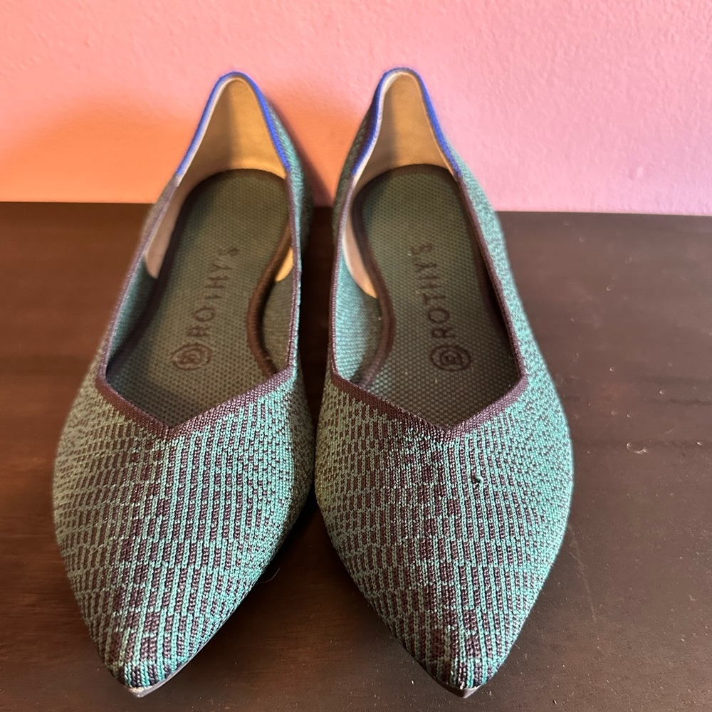 Rothy's -The Point-Teal and Black Snakeskin print-8.5
